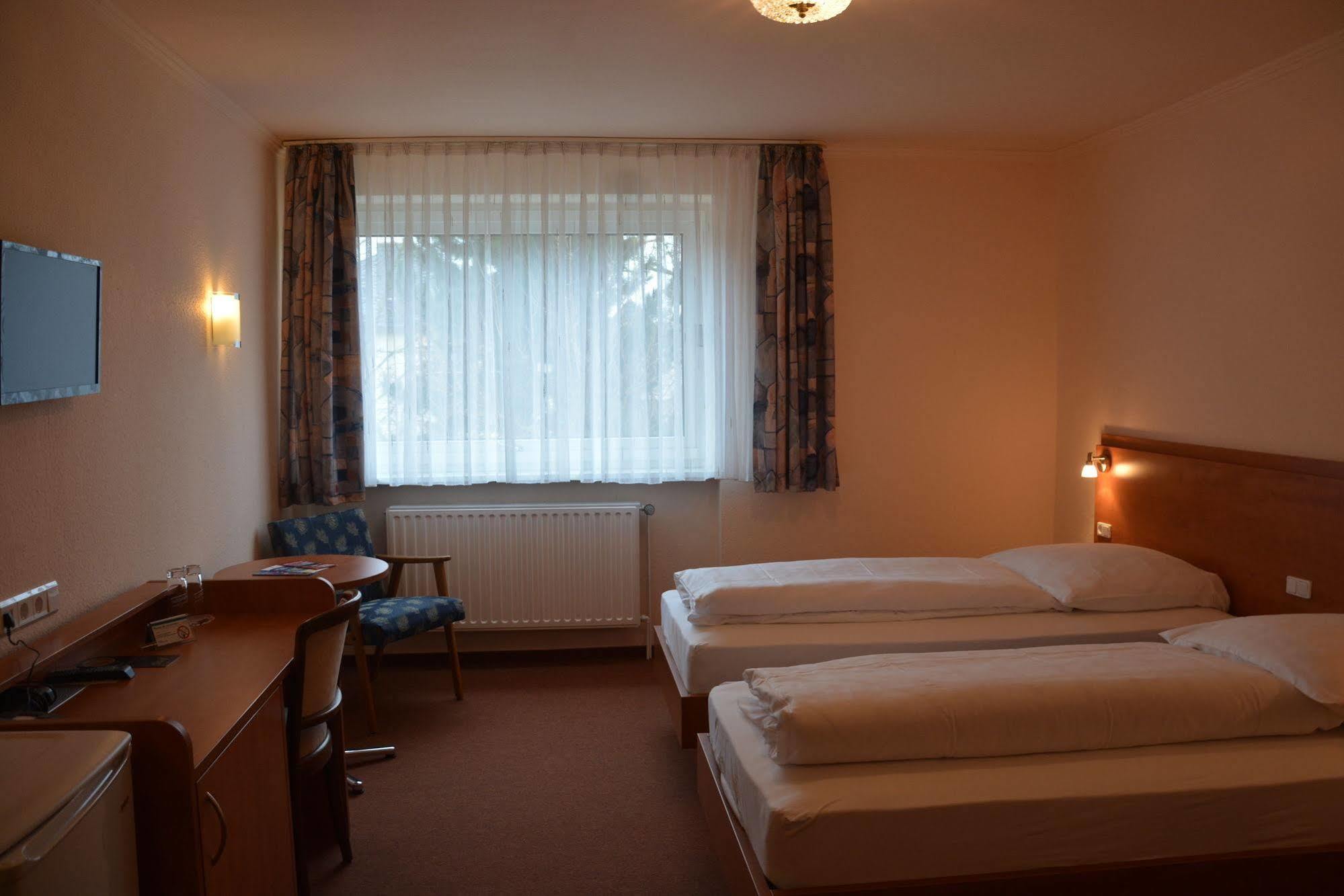Hotel Oyten Am Markt Exterior photo