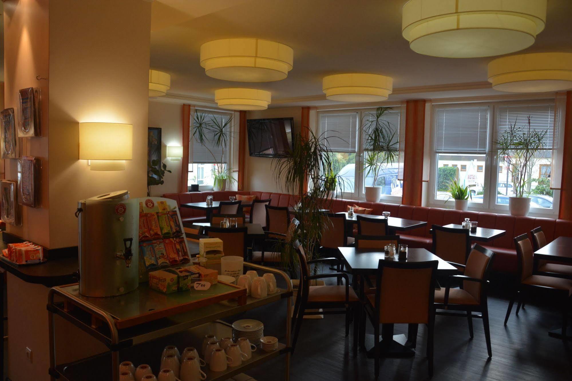 Hotel Oyten Am Markt Exterior photo